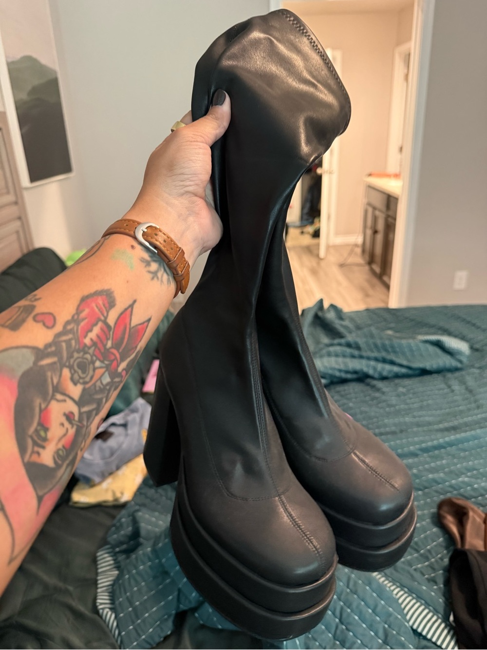 Steve Madden Cypress platform boots